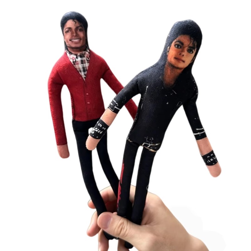 ตุ๊กตาผ้ากำมะหยี่ข้อต่อขยับได้ - Dolls บทวิจารณ์และราคา
